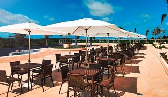 Salinas Park Resort - Apto 705 Vista Para O Mar Para Ate 5 Pessoas Salinopolis Exterior photo